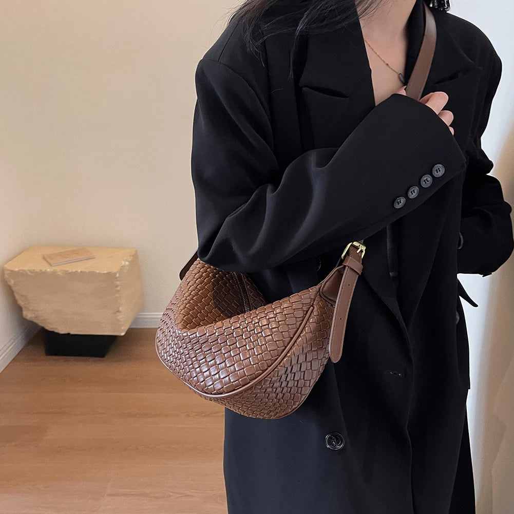 Toya single shoulder crossbody dumplings bag