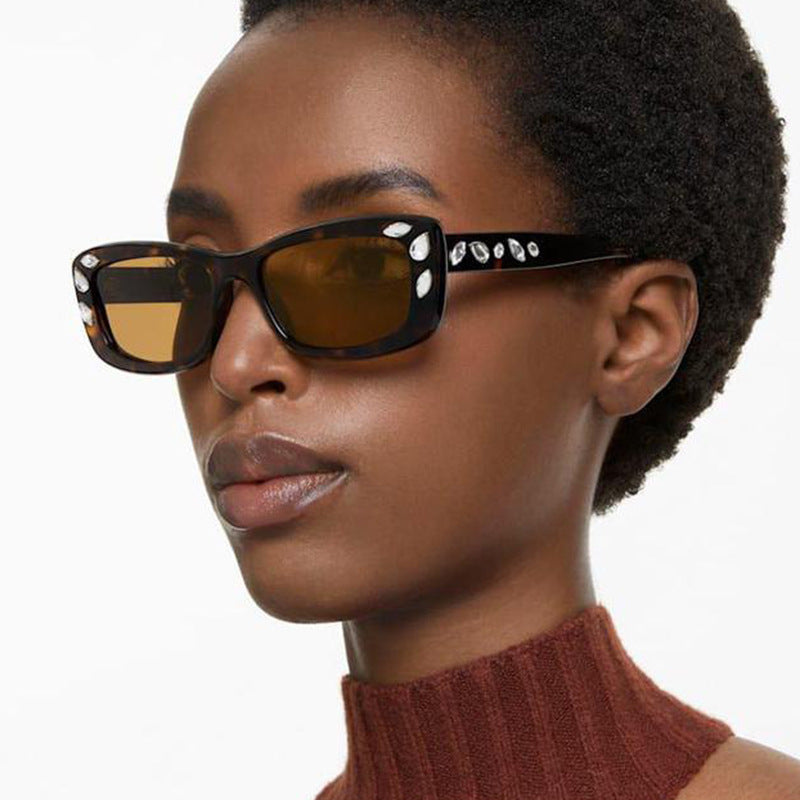 Diamond Dust oval sunglasses