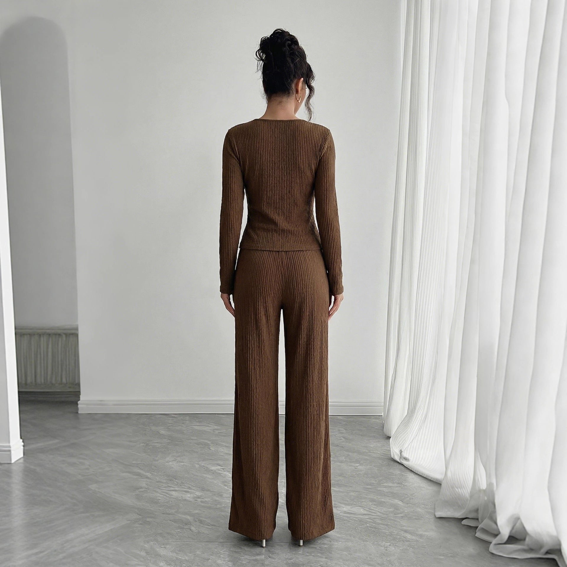 Solid color V-neck cross long sleeved metal decoration T-shirt long pants set