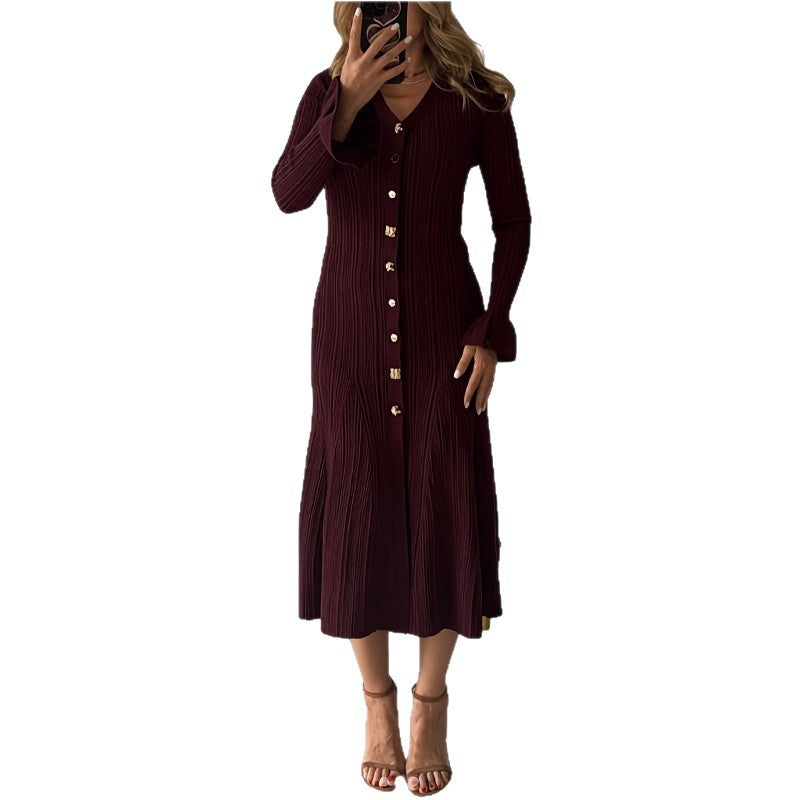 French elegant crewneck dress, slim fit, knitted women's dress