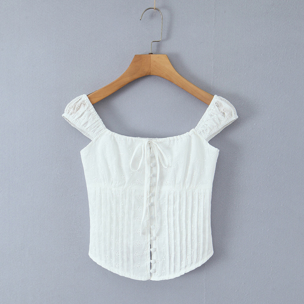 Embroidered pleated single breasted top with floral embroidery