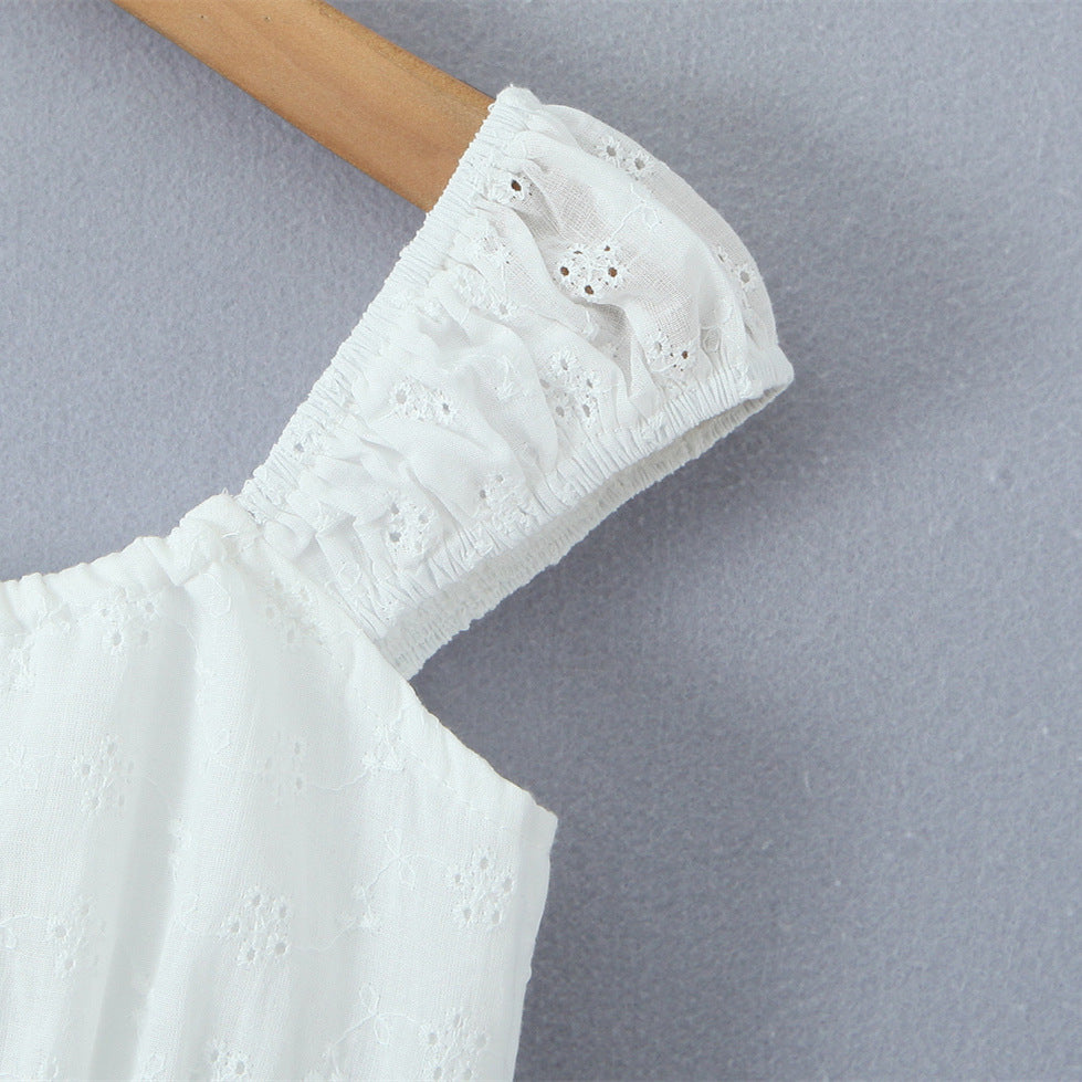 Embroidered pleated single breasted top with floral embroidery