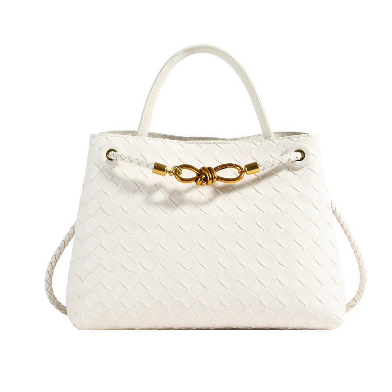 Metal rope buckle woven shoulder bag, fashionable, versatile, retro, commuter bag for women.