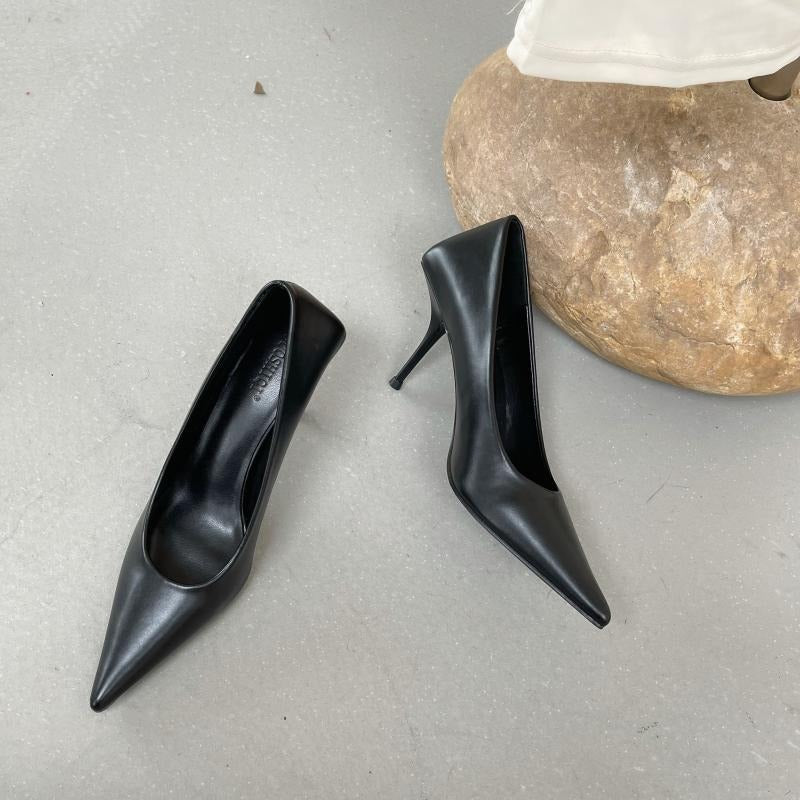 Pointed thin high heels shallow mouthed