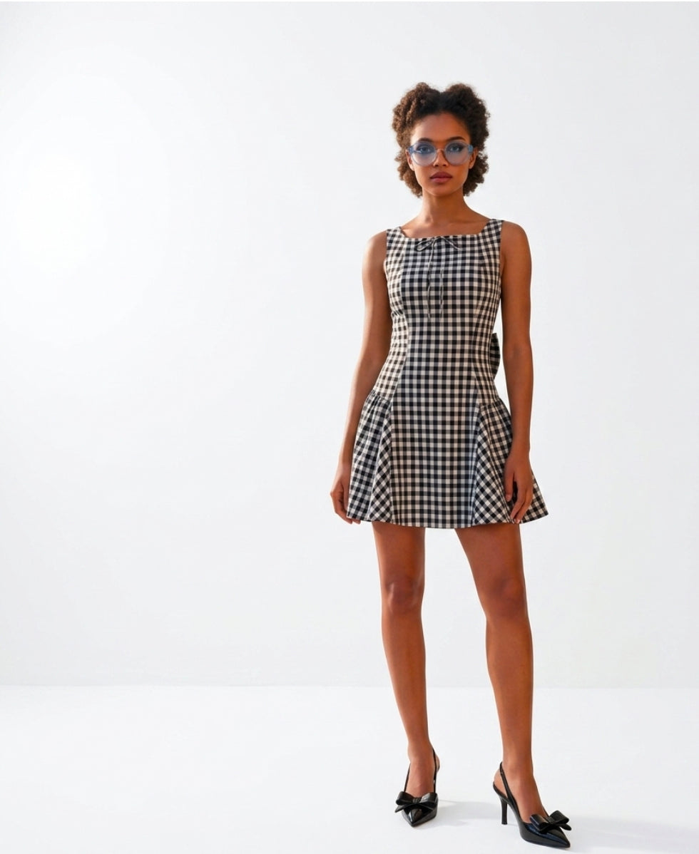 Style New Women's Fashionable Checkered Pleated Sleeveless Dress