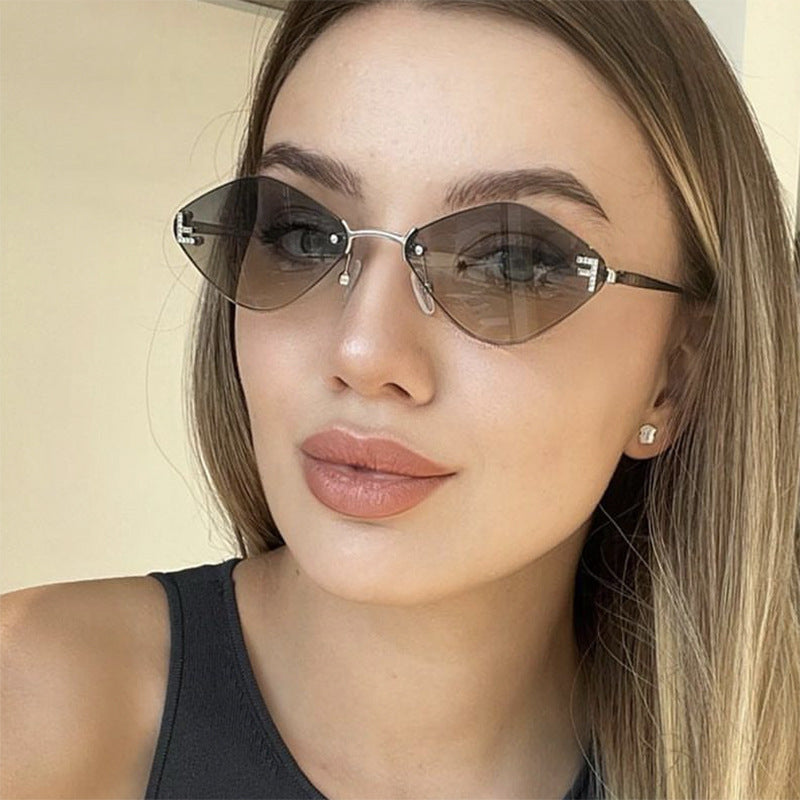 Frameless diamond shaped sunglasses