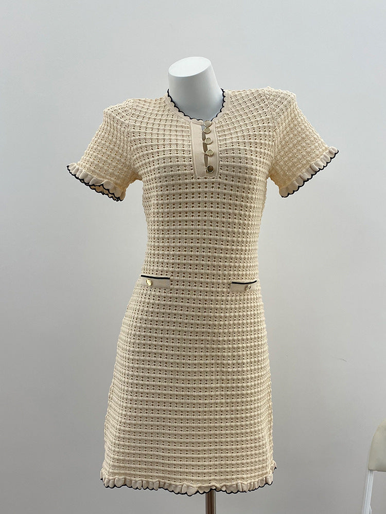 Short Sleeve Black and White Contrast Dress + Skin-friendly Strap Inner Lining Set for Women