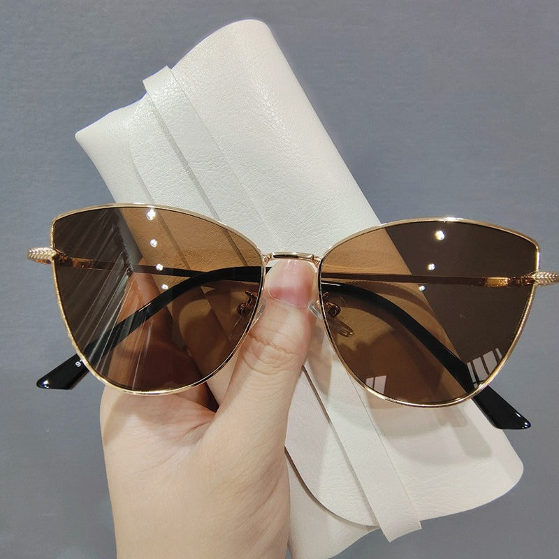 The Hampton Luxe Specs Sunglasses