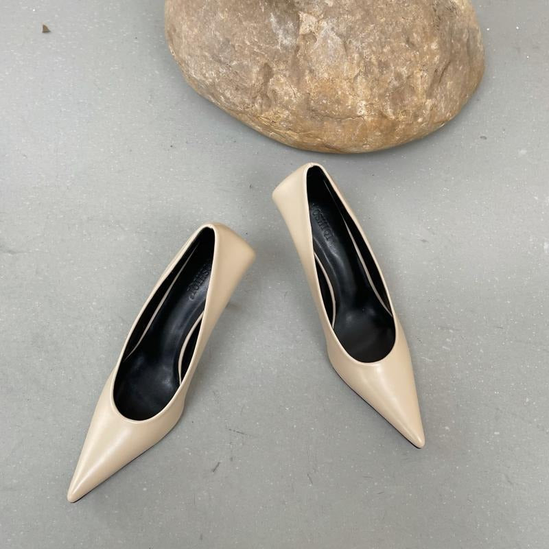 Pointed thin high heels shallow mouthed