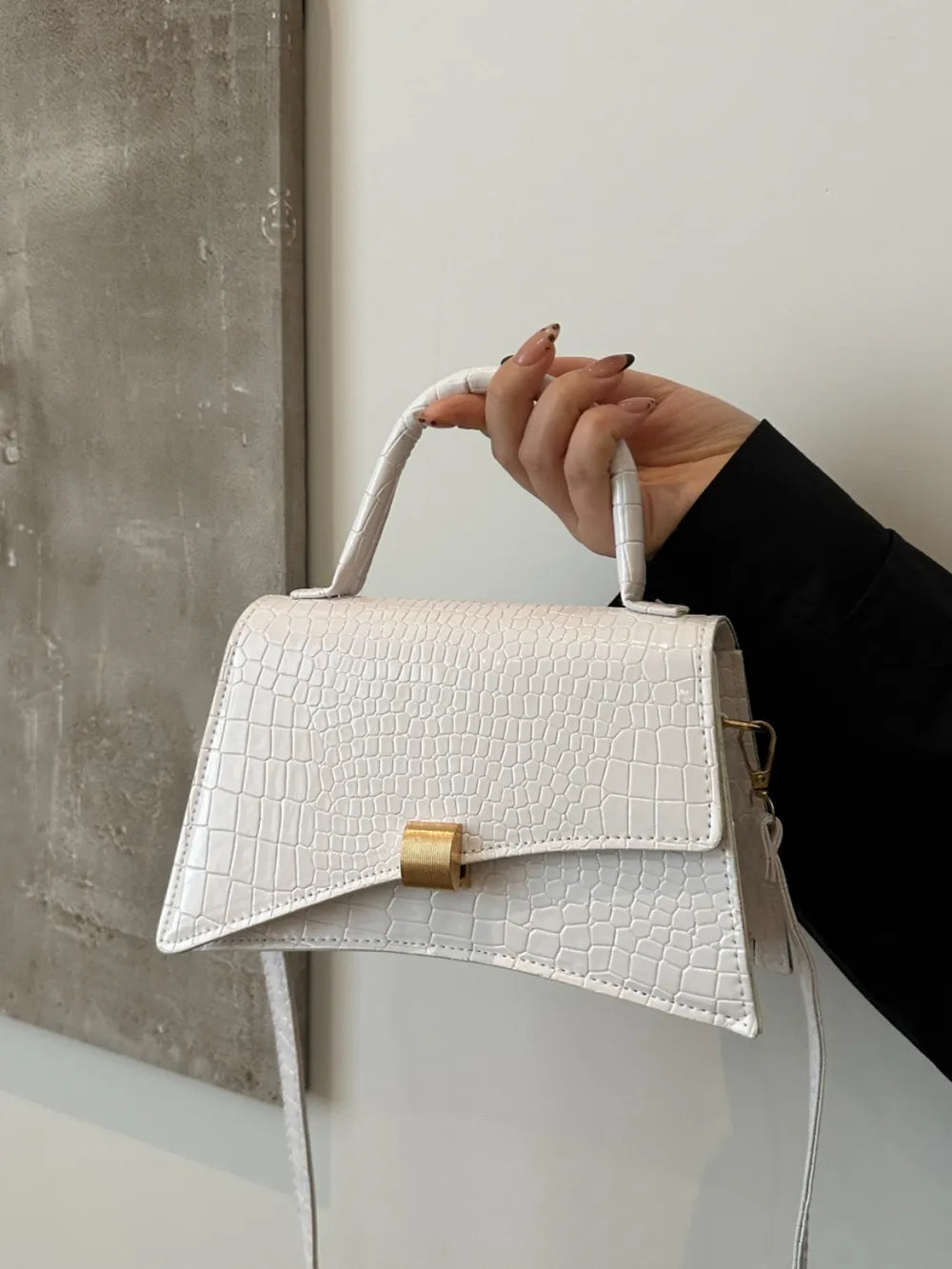 Ani Solid Color PU Leather Handbag