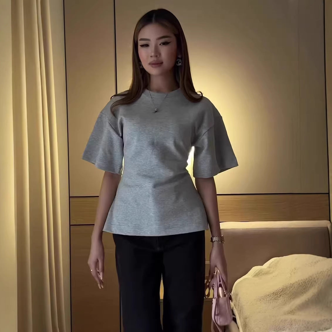 Chic Solid Color Round Neck Casual Fitted Slimming Cotton T-Shirt for Women