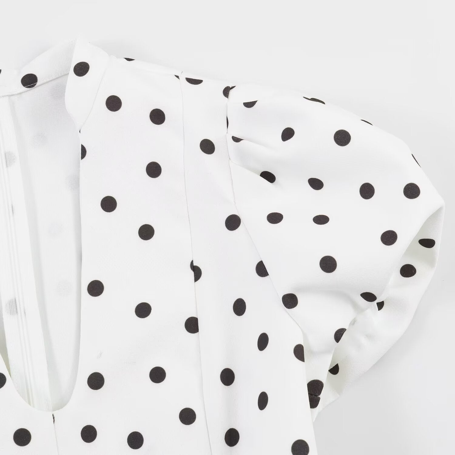 Zena slim fit polka dot short dress
