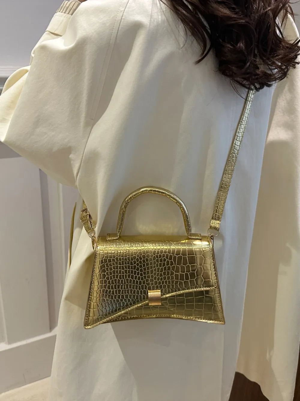 Ani Solid Color PU Leather Handbag