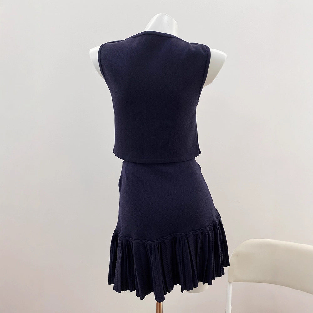 Chic Rose Gold Buckle Loose Noble Lady Style Vest Top + Skirt Set