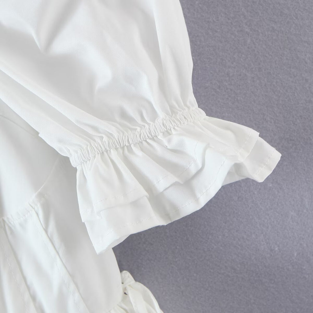 Sandra Bubble sleeves slim fit and slimming white dress